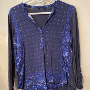 Blue long sleeve tee